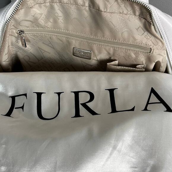 Furla top handle bag white leather buckle pockets coastal minimalist elevated - Picture 15 of 15